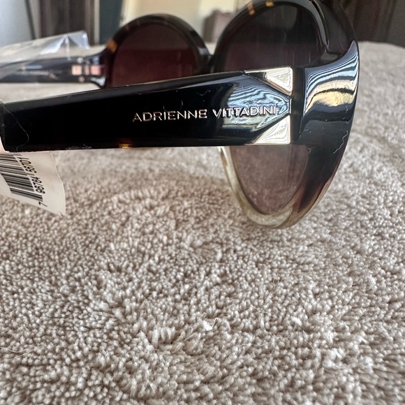 Adrienne vittani tortoise sunglasses new with tags - Picture 4 of 7